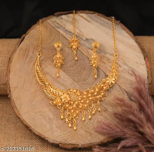 Women's Traditional Gold-Tone Bridal Jewelry Set – Designer Necklace & Earrings Set