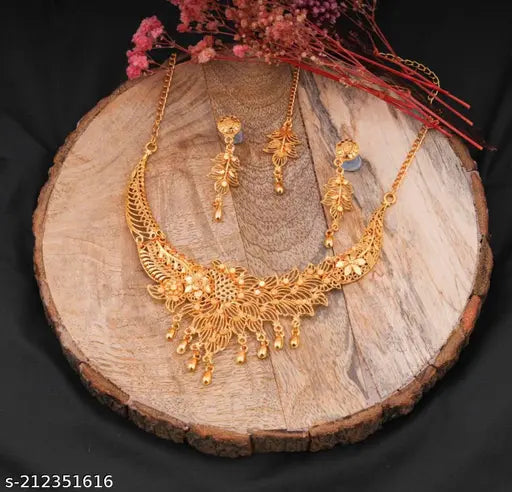 Women's Traditional Gold-Tone Bridal Jewelry Set – Designer Necklace & Earrings Set