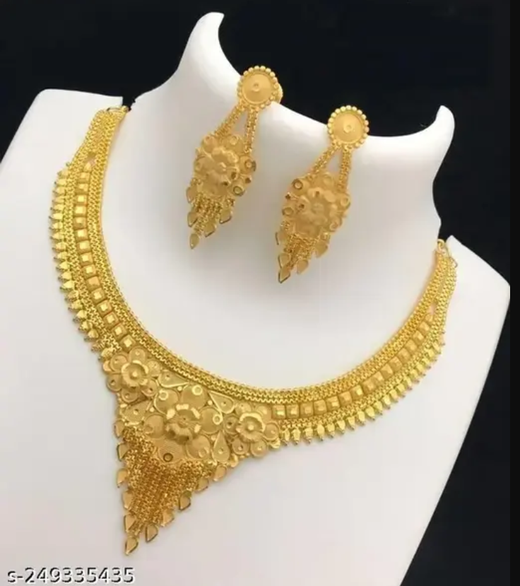 Women's Gold-Plated Traditional Jewelry Set – Elegant Necklace & Earrings Set for Wedding & Festive Wear